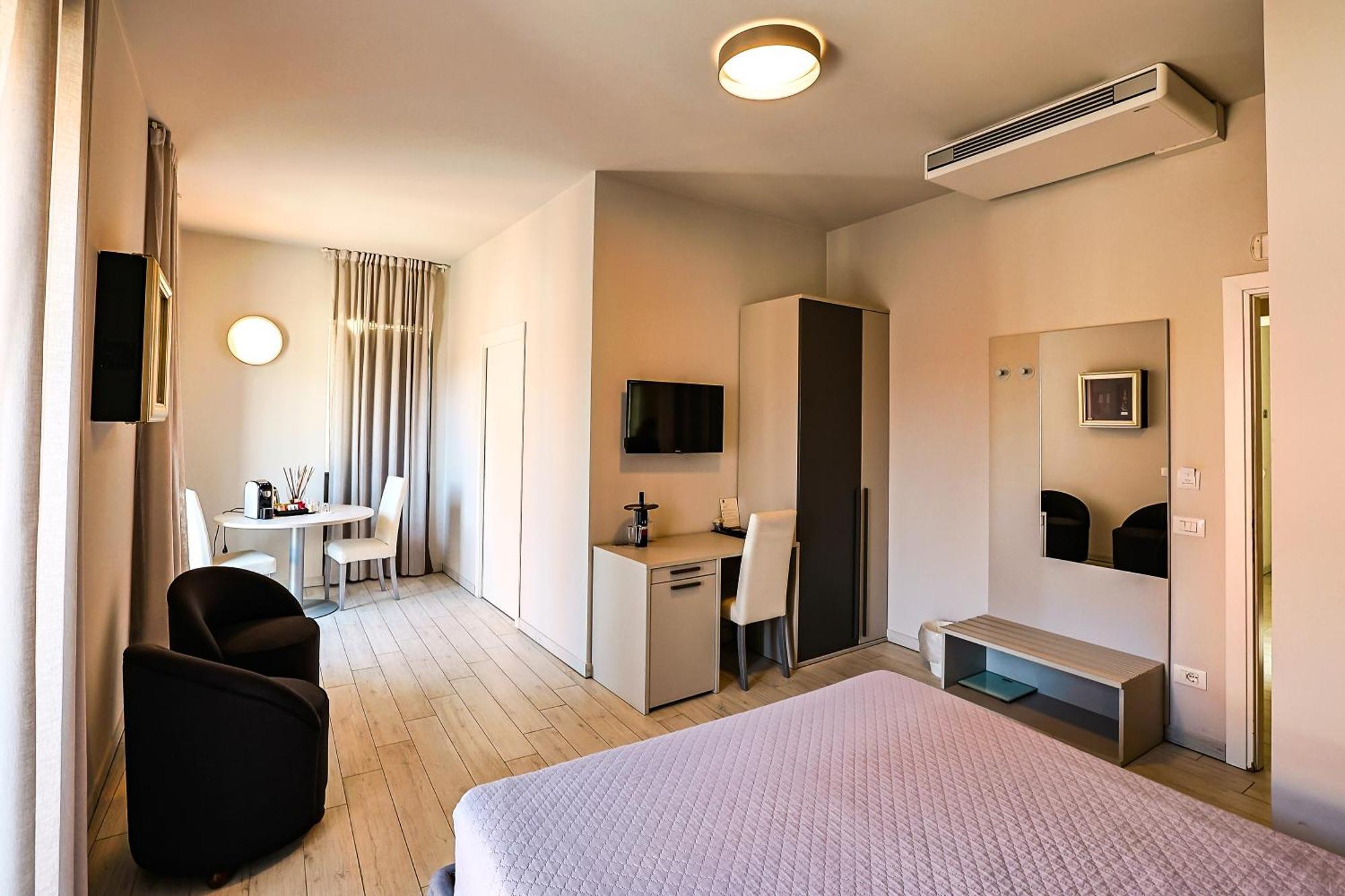 Le Suite Polistena Buitenkant foto