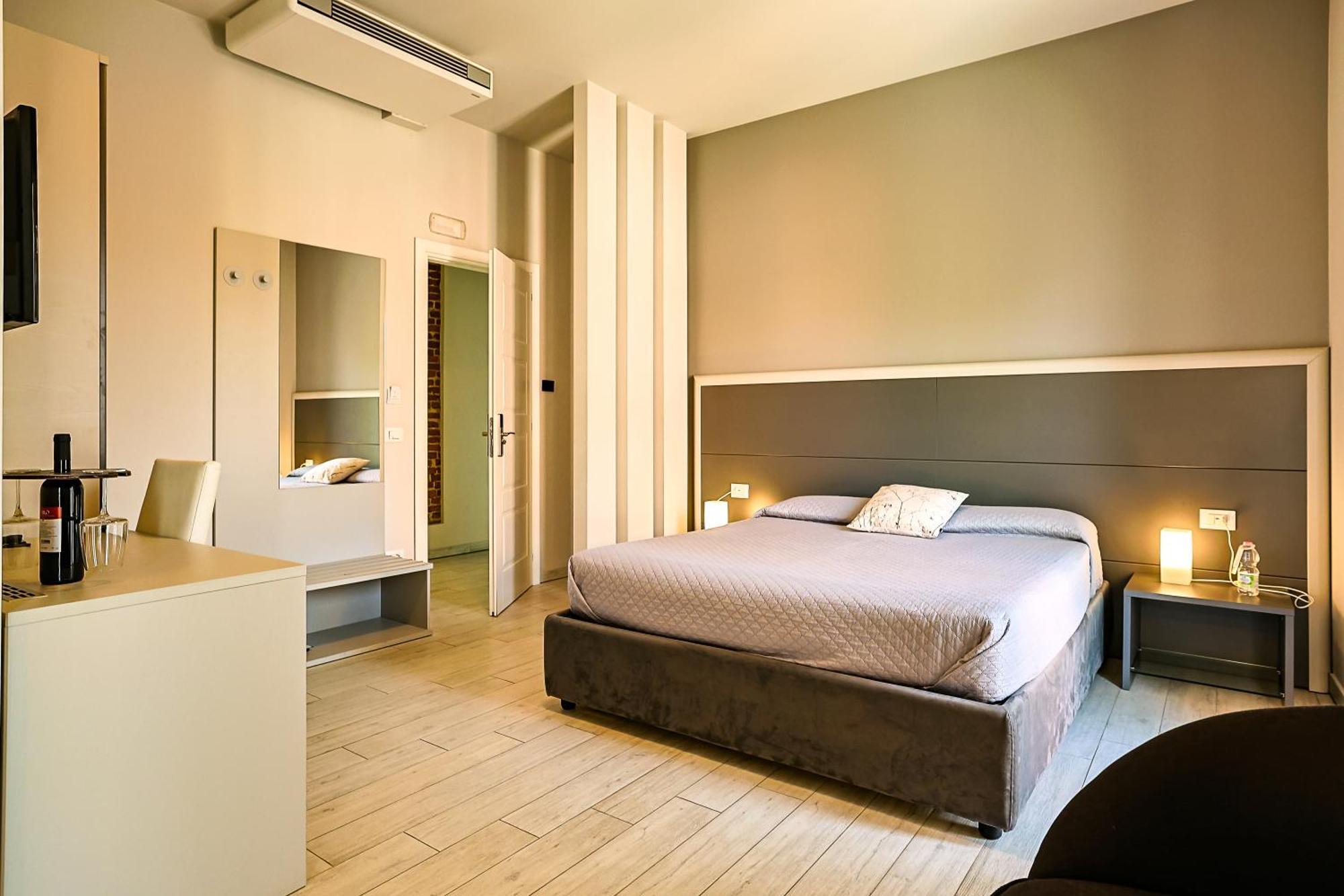 Le Suite Polistena Buitenkant foto